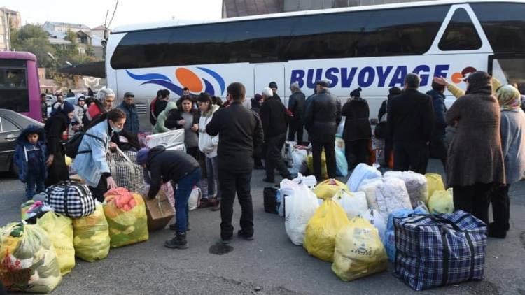 Երևան-Ստեփանակերտ ուղևորատար ավտոբուսների երթերի փոփոխություն է արվել
