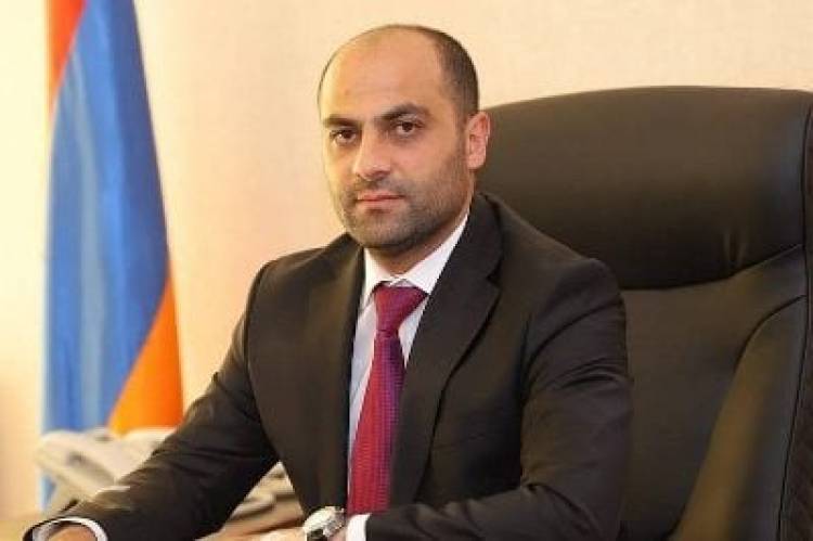 «Մեր տղայից» մինչև տեղական «իշխանիկ»․ «Իրավունք»