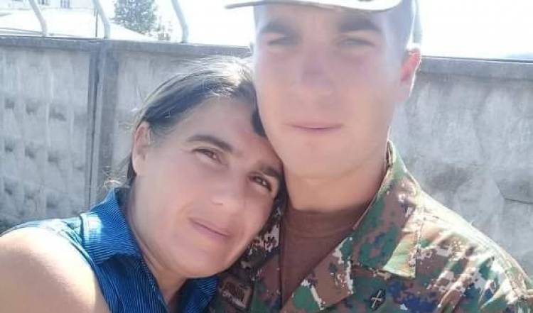 Ու՞ր էր երկրի ղեկավարի տիկինը մեզ համար այդ ծանրագույն օրերին. հանգիստ թողեք մեզ. զոհված զինվորի մայր