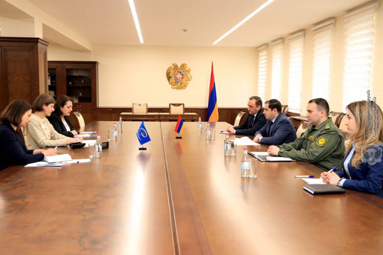 Պաշտպանության նախարարն ընդունել է Եվրոպայի խորհրդի գրասենյակի ղեկավարին. ինչ են քննարկել