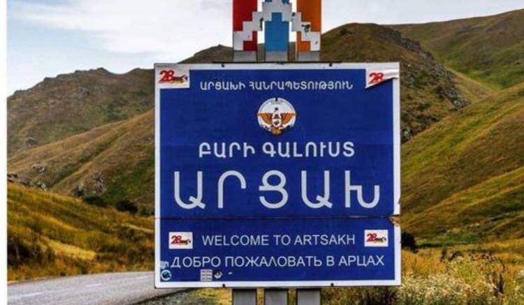Հենց հիմա ԱԺ-ում Արցախը հանձնվում է Ադրբեջանին