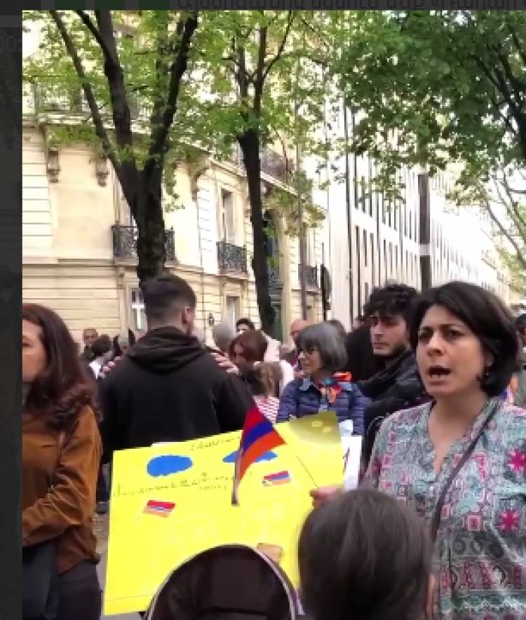 Ֆրանսիան պետք է ճանաչի Արցախի Հանրապետության անկախությունը. ակցիա Փարիզում