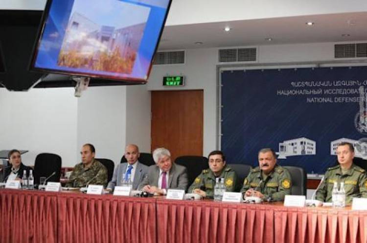 ՀՀ ՊՆ պաշտպանական ազգային հետազոտական համալսարանում գիտակիրառական քննարկման են մասնակցել