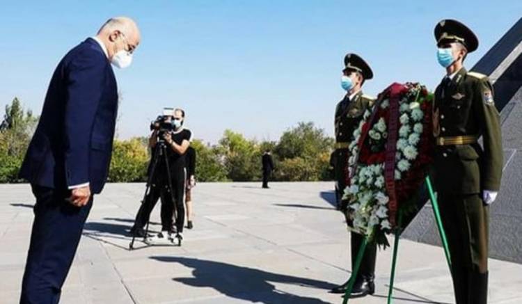 Հունաստանի ԱԳ նախարարի գրառումը Հայոց ցեղասպանության զոհերի հիշատակի առթիվ