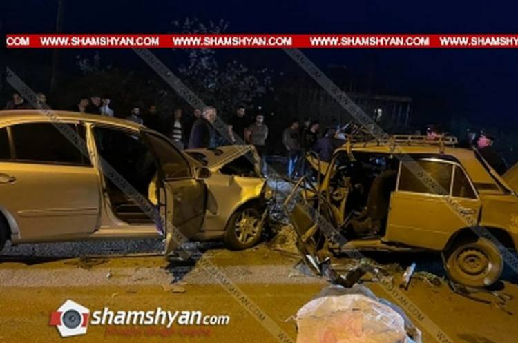 1 զոհ, 1 վիրավոր, Արարատի մարզում բախվել են Mercedes-ն ու 06-ը