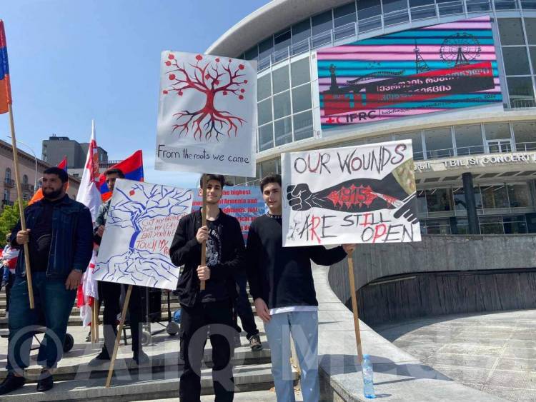 Թբիլիսիում ընթանում է «Մի’ աջակցեք ցեղասպանությանը» երթը