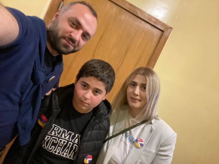 Չեք հավատա, բայց կարմիրբերետավորները ոստիկանություն են բերել անչափահաս, 13-ամյա Արային