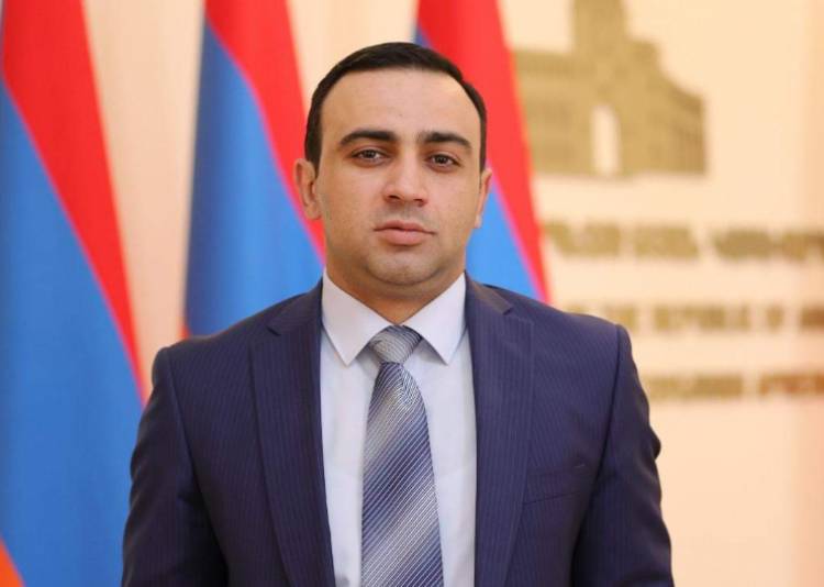 «Ֆեյքերի ֆաբրիկայի» ղեկավարն անցել է գործի. նոր հանձնարարական վարչապետից. «Ժողովուրդ»