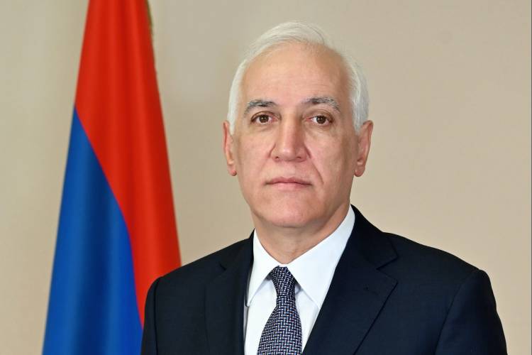 Նախագահ Վահագն Խաչատուրյանը մի շարք օրենքներ է ստորագրել