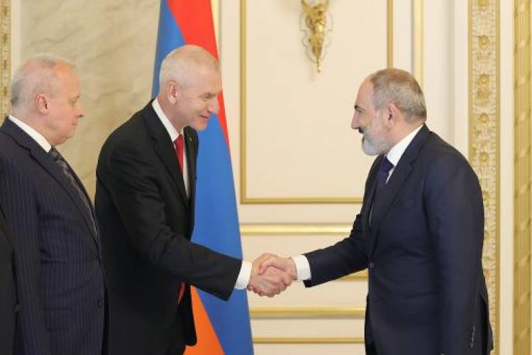 ՌԴ-ն նաև սպորտի բնագավառում է համարվում գերտերություն․ Փաշինյանն ընդունել է ՌԴ սպորտի նախարարին