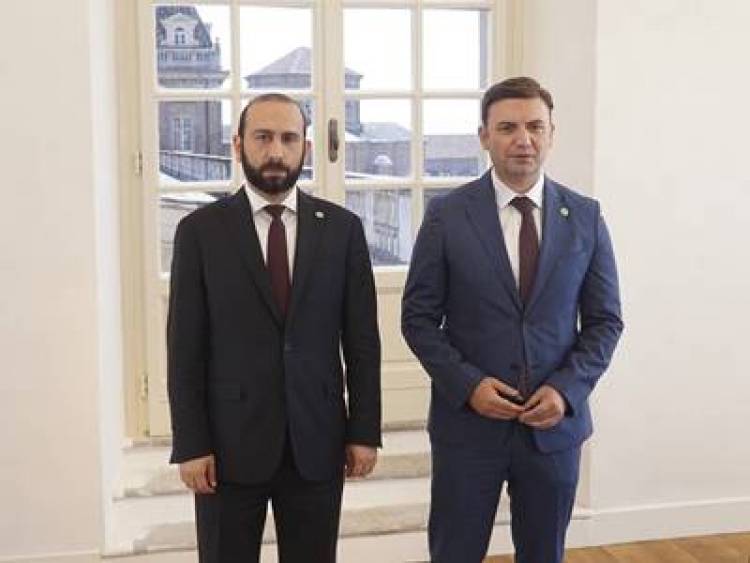 Ինչ են քննարկել Միրզոյանն ու Մակեդոնիայի ԱԳ նախարարը