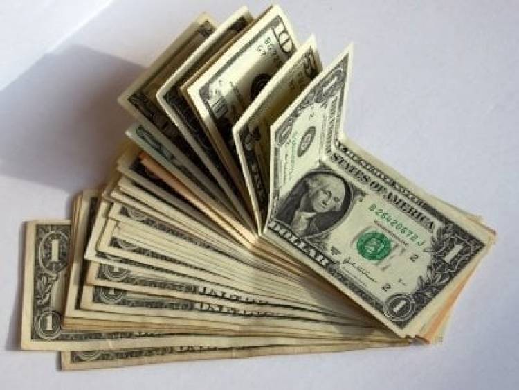 Դոլարն ու եվրոն կրկին էժանացել են