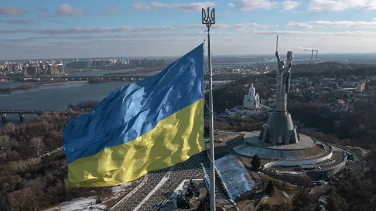 Украина вводит визовый режим для россиян
