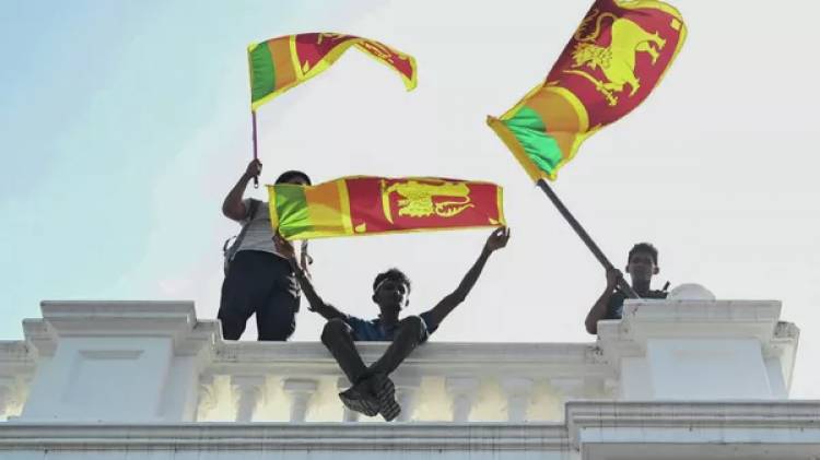 В парламенте Шри-Ланки началось голосование на выборах президента