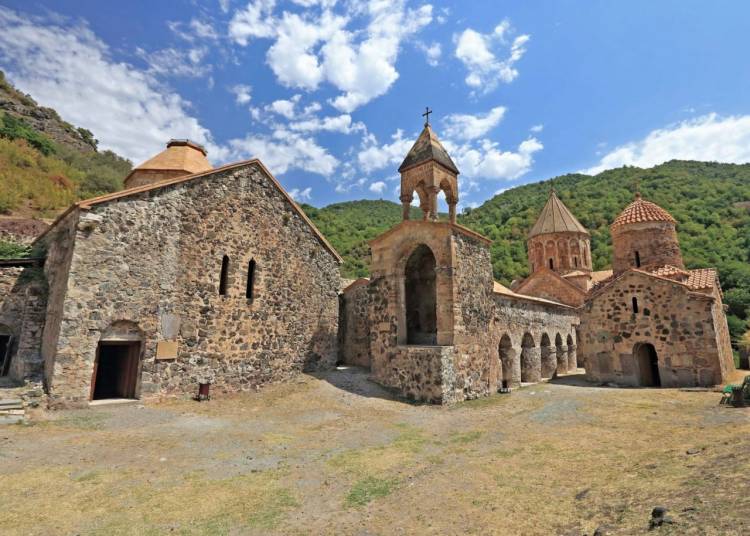 Հայ հոգևորականները պետք է հեռանան Դադիվանքից. Ադրբեջանի նոր պահանջը