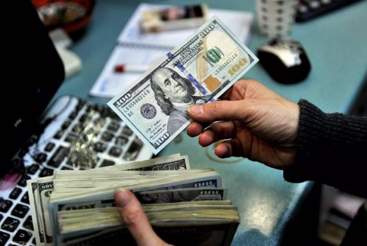 Դոլարի վաճառքի առավելագույն գինը 390 դրամ է