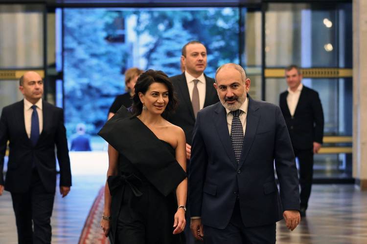 Փաշինյանը Աննա Հակոբյանի հետ Քիշնևում ներկա է գտնվել դասական երաժշտության համերգի