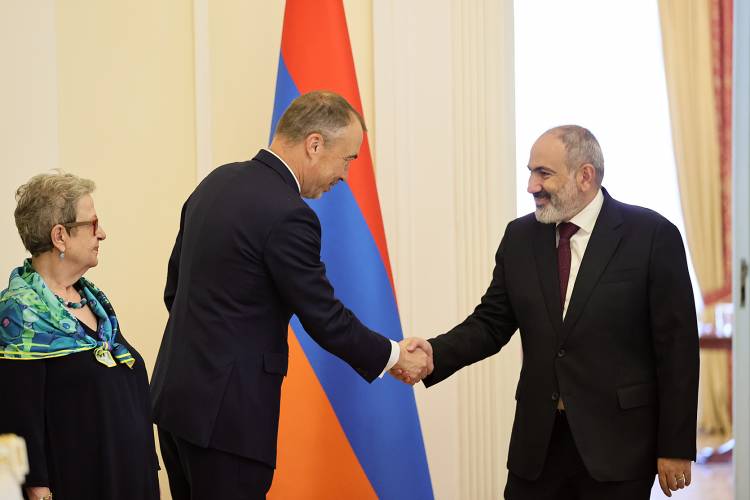 Փաշինյանը Տոյվո Կլաարի հետ քննարկել է Բրյուսելում և Քիշնևում ձեռք բերված պայմանավորվածությունները