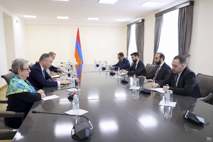 Միրզոյանը Կլաարի հետ քննարկել է հայ-ադրբեջանական հարաբերությունները