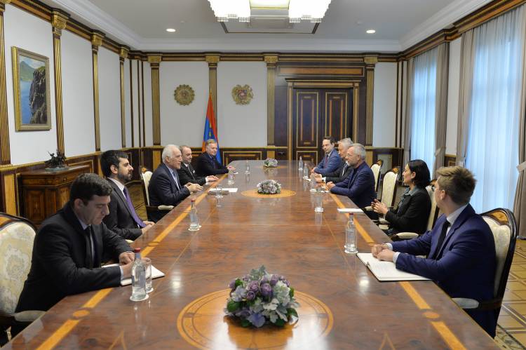 ՀՀ նախագահն ընդունել է Գերմանիայի Բունդեսթագի արտաքին հարաբերությունների հանձնաժողովի նախագահին