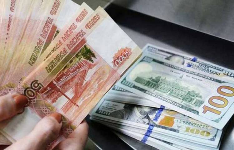 Ռուբլին շարունակում է արժեզրկվել. փոխարժեքն այսօր