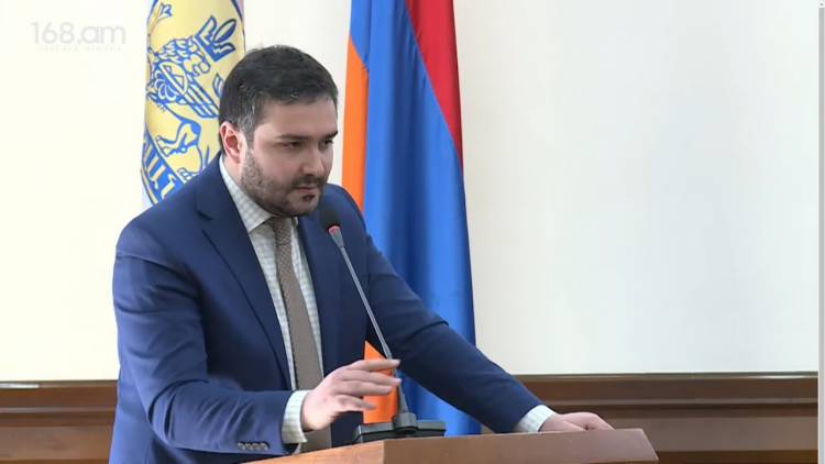 32 հազար դոլարանոց մեքենա, 12 հազար դոլար կանխիկ գումար. Ավինյանի ընկեր Ստեփան Մաչյանի ունեցվածքը. «Ժողովուրդ»