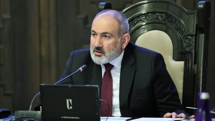 Օդից կախված լուրերի երկիր․ «Հրապարակ»
