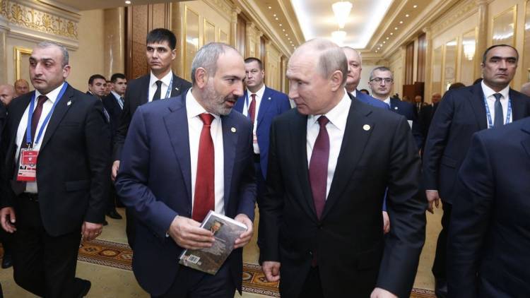 Փաշինյանը զանգել է, բայց Կրեմլում նրան չեն պատասխանել, որից հետո է նա ծավալուն նամակ ուղարկել Պուտինին․ «Հրապարակ»
