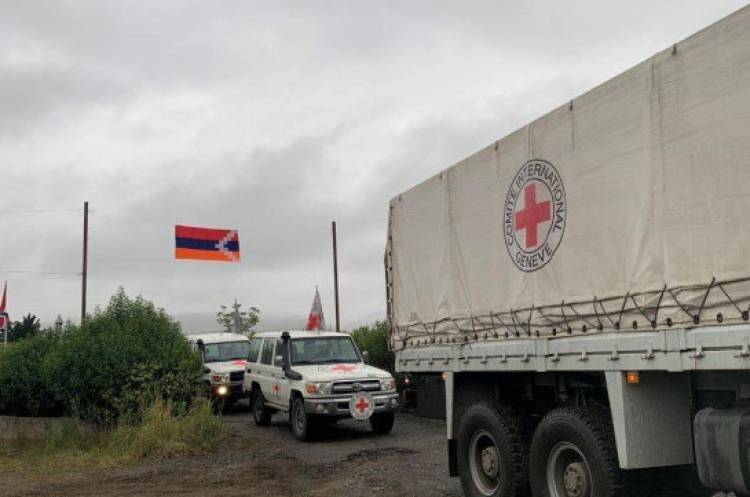 Աղդամով Արցախ մտնող մեքենաներում թուրքական արտադրության մանկական տակդիրներէլ են եղե՞լ․ «Հրապարակ»