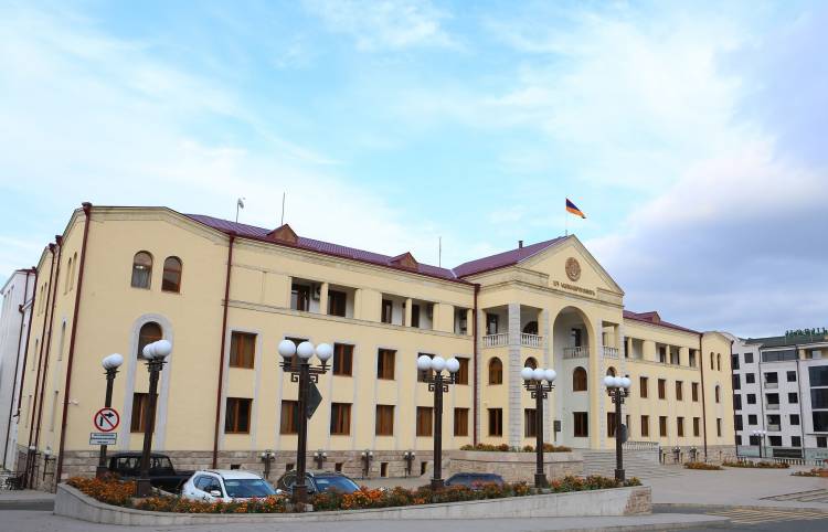 Ի վերջո՝ Արցախի պետաշխատողներն աշխատավարձ կստանա՞ն