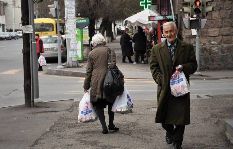 Արցախցիները հոկտեմբերին թոշակ չեն ստացել, նոյեմբերը դեռ պարզ չէ