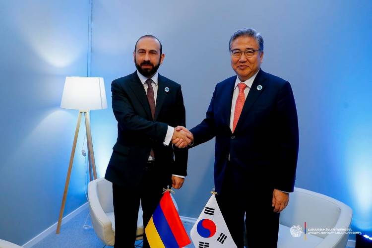 Արարատ Միրզոյանը հանդիպել է Կորեայի ԱԳ նախարարի հետ․ ի՞նչ է հայտնի