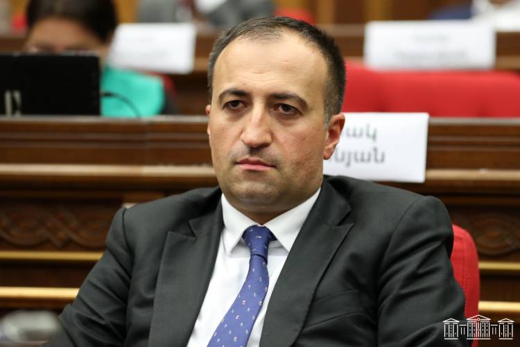 Արսեն Թորոսյանը գրությամբ դիմել է ՆԳ նախարար Վահե Ղազարյանին