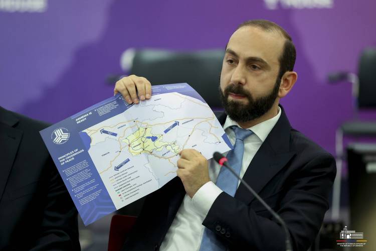 Միրզոյանը Լոնդոնում ներկայացրել է «Խաղաղության խաչմերուկ» նախագծի ընձեռած հնարավորությունները