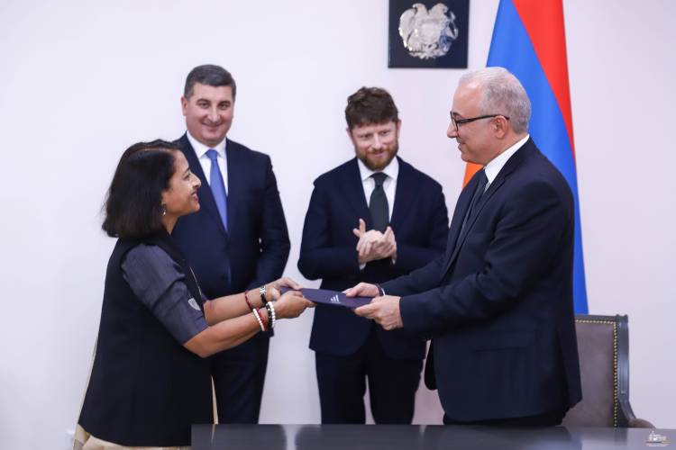 ԱԳՆ-ում ստորագրվել է ՀՀ կողմից «Միջազգային արևային դաշինքի հիմնադրման մասին» համաձայնագիրը