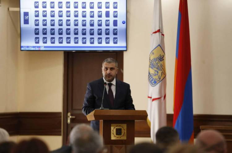 Ավագանու հերթական նիստի ժամանակ տեղի ունեցած միջադեպն անընդունելի եմ համարում․ Փամբուխչյան