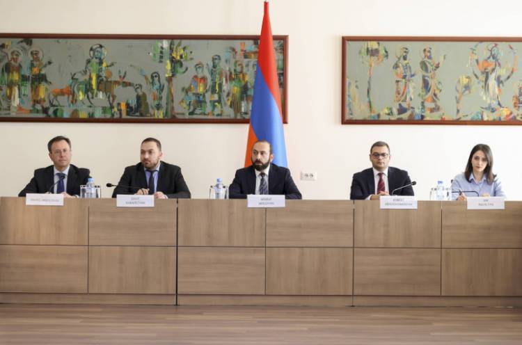 Միրզոյանն ու ԵՄ անդամ երկրների դեսպաններն անդրադարձել են ՀՀ-ԵՄ քաղաքական երկխոսության խորացման քայլերին