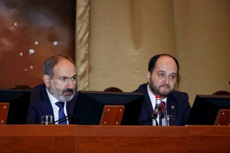 «Հանճարների» պատանդ Հայաստանս