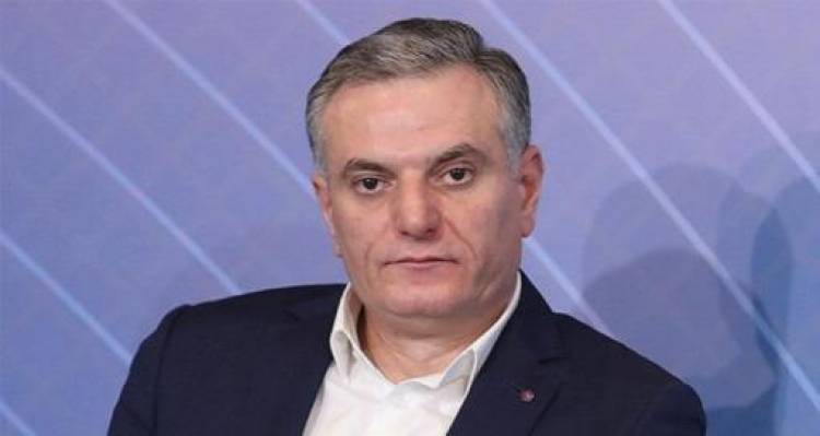 Արցախը հանձնել են ու հիմա երազում են փող աշխատելու մասին․ Զաքարյան