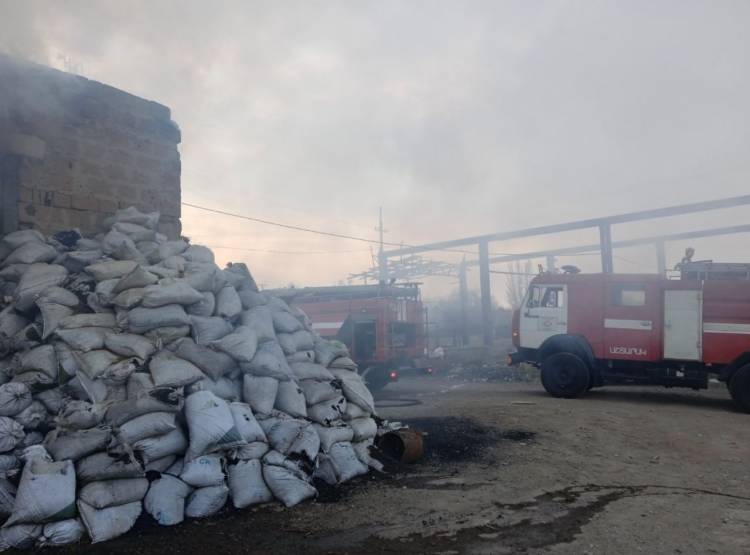 Գլանակի արտադրամա է այրվել․ մանրամասներ
