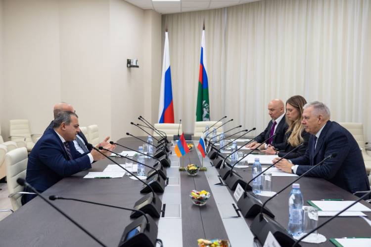 ՌԴ ներկայացուցիչ Սերգեյ Դանկվերտն ու Արմեն Հայրապետյանը քննարկել են փոխադարձ առևտրի ընթացիկ հարցեր
