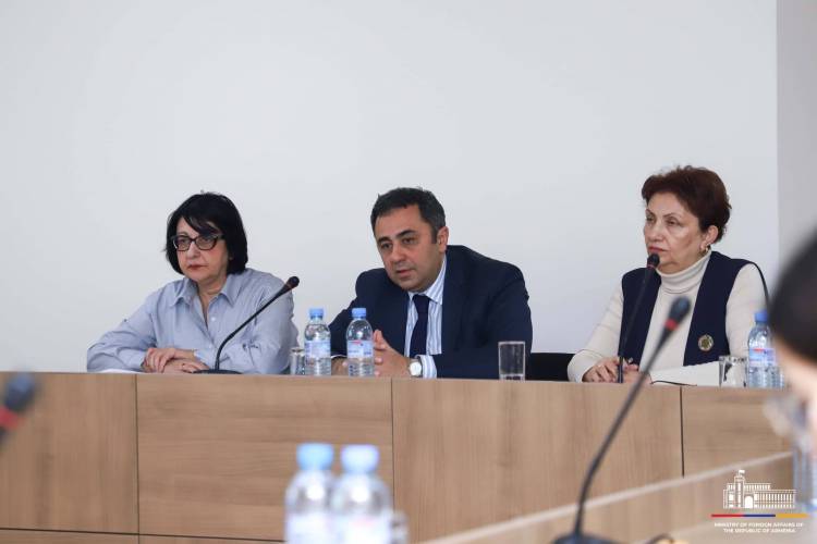Փախստականների համաշխարհային ֆորումին ընդառաջ ՀՀ ԱԳՆ-ում տեղի է ունեցել քննարկում