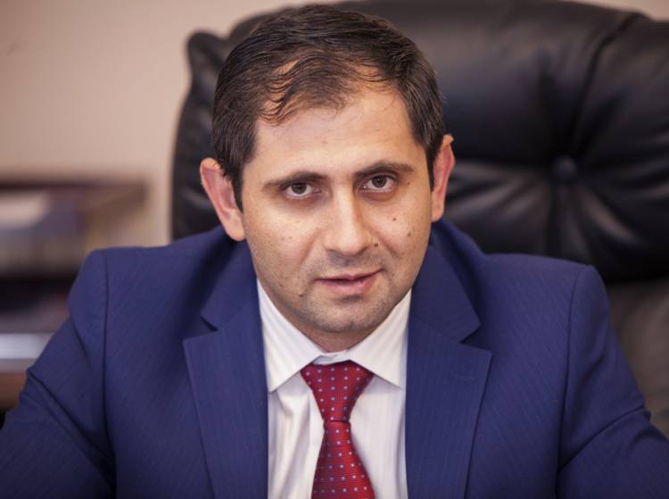 Պապիկյանի գլխավորած պատվիրակությունը պաշտոնական այցով մեկնել է Կիպրոս