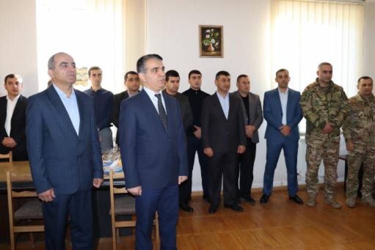 «Ջանք ու եռանդ չպետք է խնայեք»․ մարզպետը այցելել է ԱԱԾ Վայոց ձորի վարչություն