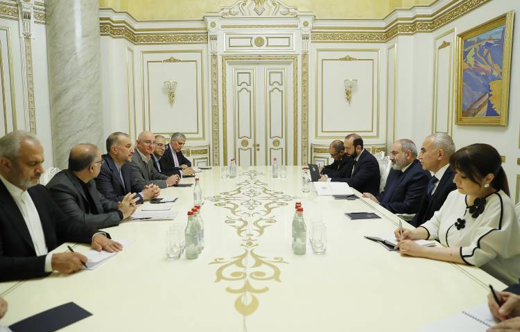 Փաշինյանն ընդունել է ԻԻՀ ԱԳ նախարարի գլխավորած պատվիրակությանը․ ի՞նչ են քննարկել