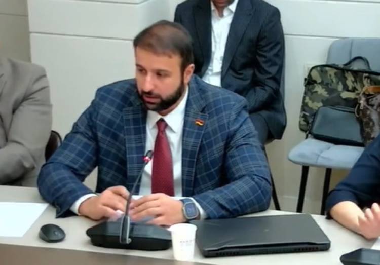Չի քննարկվում, ՀՀ-ում ծնվածները ծառայում են, զոհվում, մնացածը՝ 1000 դրամով քաղաքացիություն ստանում․ Սարգսյան