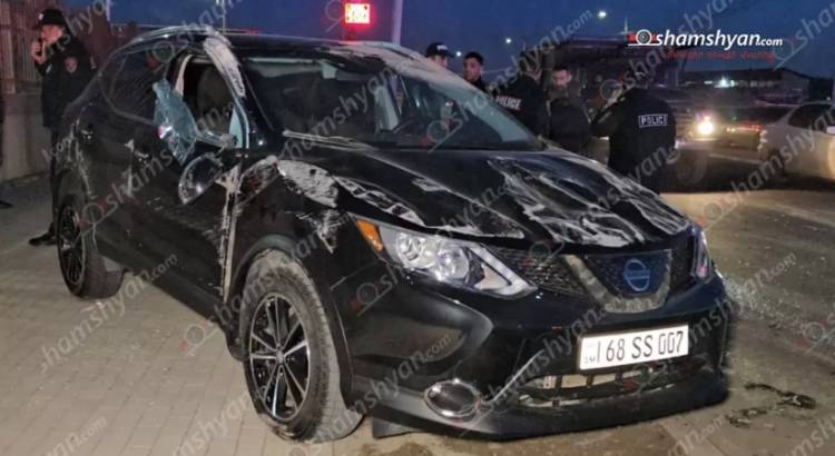 Աբովյան քաղաքում բախվել են Opel-ն ու Nissan-ը. վերջինը գլխիվայր շրջվել է