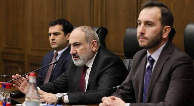 Հանդիպումից առաջ հավաքել են հեռախոսները․ «Հրապարակ»