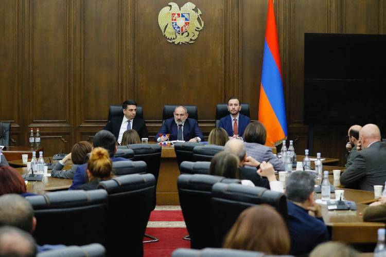 ՔՊ-ականները նույնքան չեն վստահում Նիկոլ Փաշինյանին, որքան ինքը` նրանց «Հրապարակ»