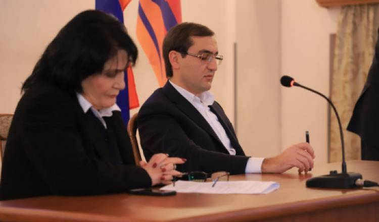 Աշտարակի ՔՊ-ական համայնքապետին կանչել են Հակակոռուպցիոն կոմիտե․ «Հրապարակ»